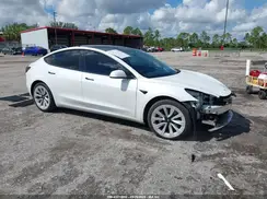 5YJ3E1EB7NF110423 2022 TESLA MODEL 3