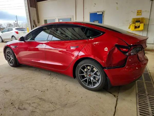 5YJ3E1EB7NF114200 2022 TESLA MODEL 3 - Image 2