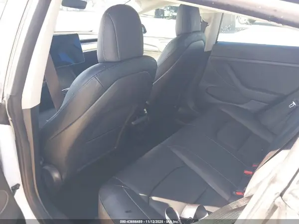 5YJ3E1EB7NF120143 2022 TESLA MODEL 3 - Image 8