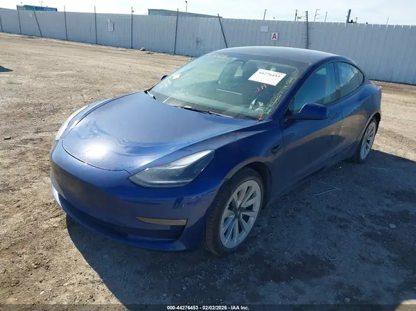 5YJ3E1EB7NF122796 2022 TESLA MODEL 3 - Image 2