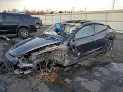 5YJ3E1EB7NF127173 2022 TESLA MODEL 3