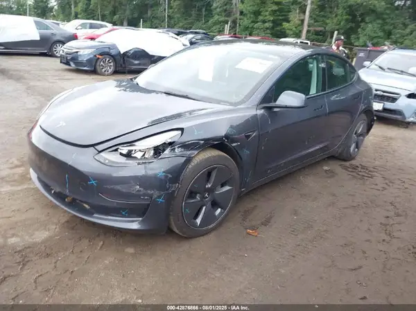 5YJ3E1EB7NF129537 2022 TESLA MODEL 3 - Image 2