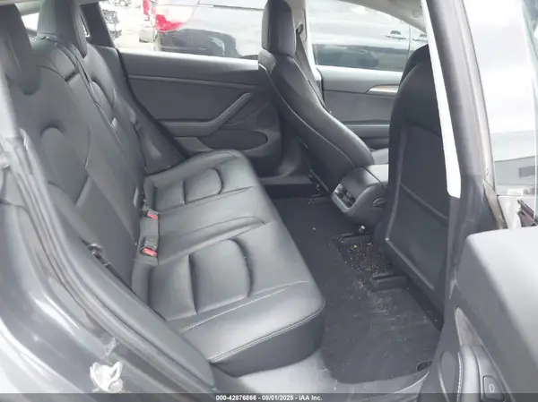 5YJ3E1EB7NF129537 2022 TESLA MODEL 3 - Image 8