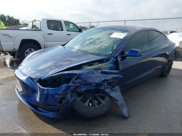 5YJ3E1EB7NF134057 2022 TESLA MODEL 3 - Image 2