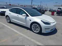 5YJ3E1EB7NF136231 2022 TESLA MODEL 3