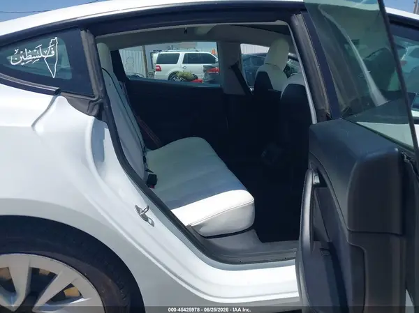 5YJ3E1EB7NF136231 2022 TESLA MODEL 3 - Image 8