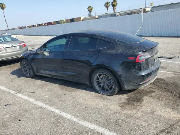 5YJ3E1EB7NF137279 2022 TESLA MODEL 3 - Image 2