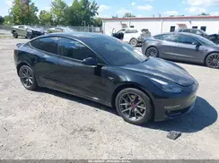 5YJ3E1EB7NF139310 2022 TESLA MODEL 3