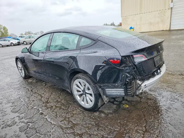 5YJ3E1EB7NF145351 2022 TESLA MODEL 3 - Image 2