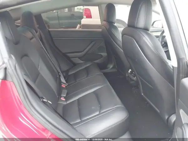 5YJ3E1EB7NF157872 2022 TESLA MODEL 3 - Image 8