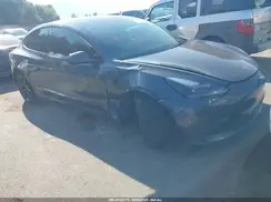 5YJ3E1EB7NF164045 2022 TESLA MODEL 3