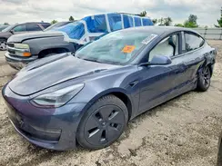 5YJ3E1EB7NF167043 2022 TESLA MODEL 3