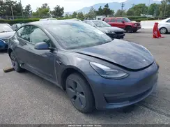 5YJ3E1EB7NF169813 2022 TESLA MODEL 3