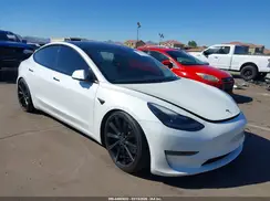 5YJ3E1EB7NF178673 2022 TESLA MODEL 3