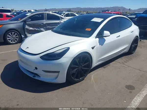 5YJ3E1EB7NF178673 2022 TESLA MODEL 3 - Image 2