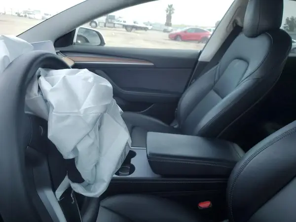 5YJ3E1EB7NF183307 2022 TESLA MODEL 3 - Image 8