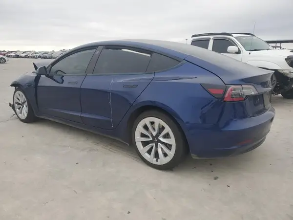 5YJ3E1EB7NF186112 2022 TESLA MODEL 3 - Image 2