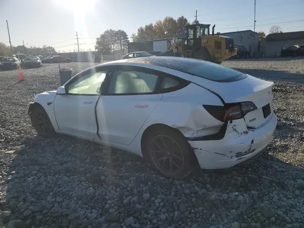 5YJ3E1EB7NF192220 2022 TESLA MODEL 3 - Image 2