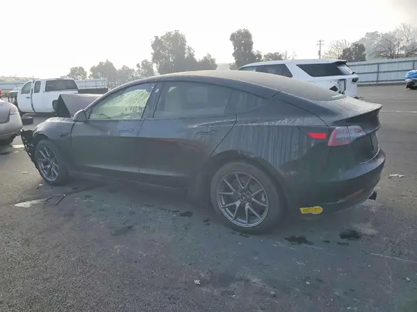 5YJ3E1EB7NF206603 2022 TESLA MODEL 3 - Image 2