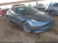 5YJ3E1EB7NF207928 2022 TESLA MODEL 3