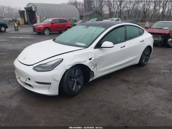 5YJ3E1EB7NF207931 2022 TESLA MODEL 3 - Image 2