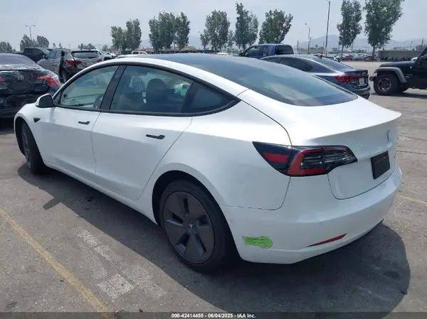 2022 TESLA MODEL 3 IAAI lot 42414455 auction photo 3