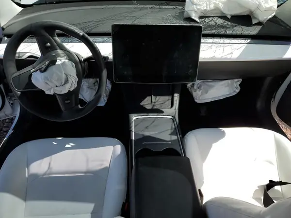 5YJ3E1EB7NF228519 2022 TESLA MODEL 3 - Image 8