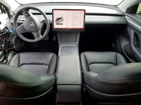 5YJ3E1EB7NF230898 2022 TESLA MODEL 3 - Image 8