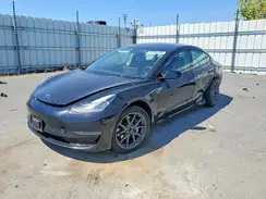 5YJ3E1EB7NF239679 2022 TESLA MODEL 3