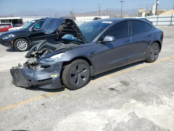 5YJ3E1EB7NF239682 2022 TESLA MODEL 3 - Image 1