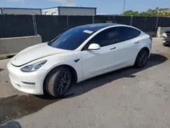 5YJ3E1EB7NF240069 2022 TESLA MODEL 3