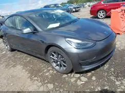 5YJ3E1EB7NF246566 2022 TESLA MODEL 3