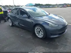 5YJ3E1EB7NF247202 2022 TESLA MODEL 3
