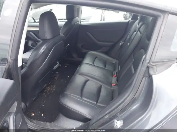 5YJ3E1EB7NF251430 2022 TESLA MODEL 3 - Image 8
