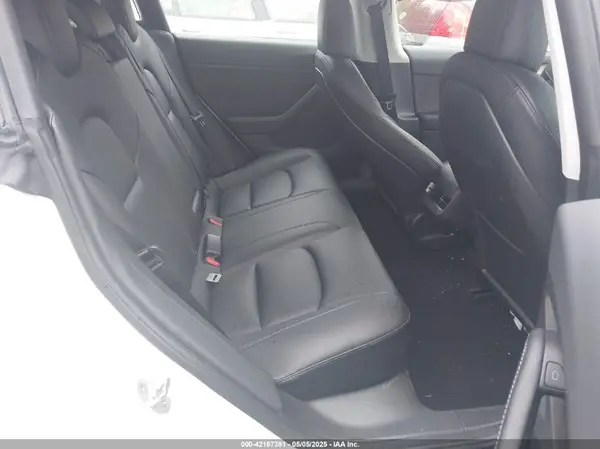 5YJ3E1EB7NF257440 2022 TESLA MODEL 3 - Image 8