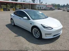 5YJ3E1EB7NF264856 2022 TESLA MODEL 3