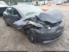 5YJ3E1EB7NF267773 2022 TESLA MODEL 3