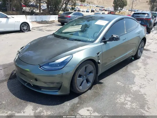 5YJ3E1EB7NF270656 2022 TESLA MODEL 3 - Image 2