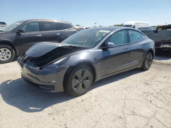 5YJ3E1EB7NF273251 2022 TESLA MODEL 3 - Image 1