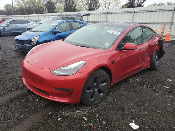 5YJ3E1EB7NF275002 2022 TESLA MODEL 3 - Image 1