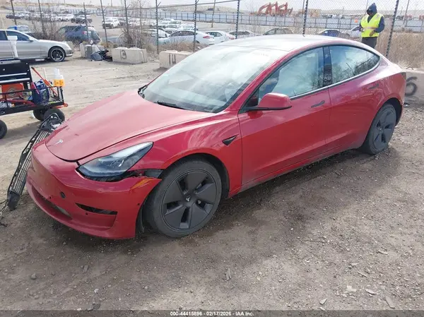 5YJ3E1EB7NF276411 2022 TESLA MODEL 3 - Image 2
