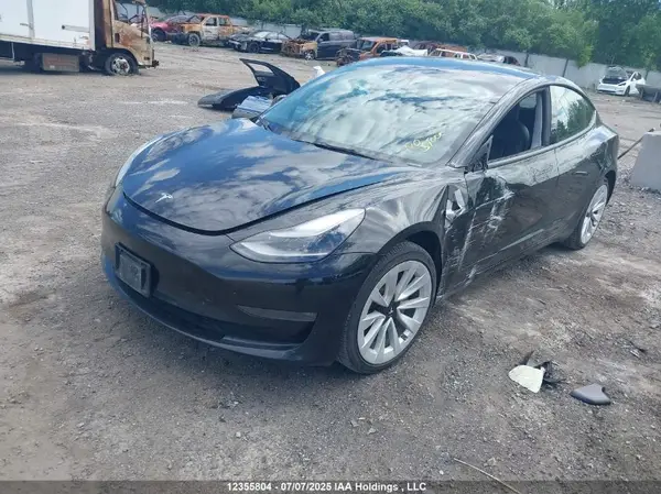 5YJ3E1EB7NF278241 2022 TESLA MODEL 3 - Image 2