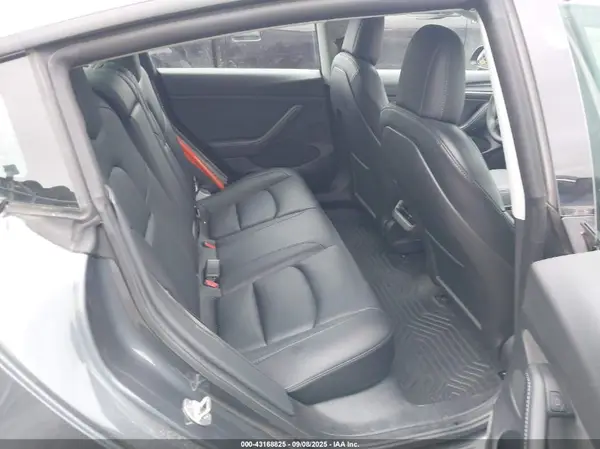 5YJ3E1EB7NF278434 2022 TESLA MODEL 3 - Image 8