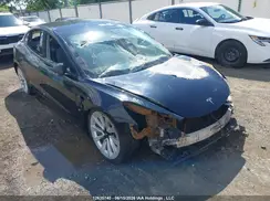 5YJ3E1EB7NF278451 2022 TESLA MODEL 3