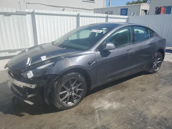 5YJ3E1EB7NF286842 2022 TESLA MODEL 3 - Image 1