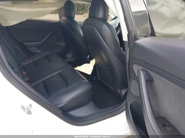 5YJ3E1EB7NF289546 2022 TESLA MODEL 3 - Image 8