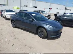 5YJ3E1EB7NF298473 2022 TESLA MODEL 3