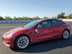 5YJ3E1EB7NF304899 2022 TESLA MODEL 3