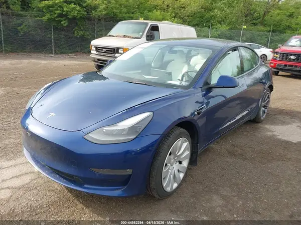 5YJ3E1EB7NF320326 2022 TESLA MODEL 3 - Image 2