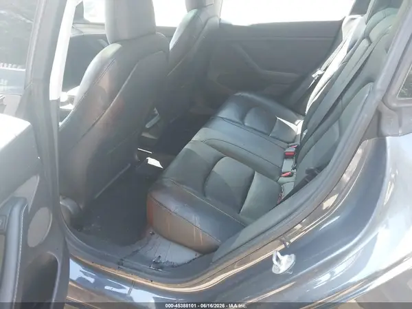 5YJ3E1EB7NF320729 2022 TESLA MODEL 3 - Image 8